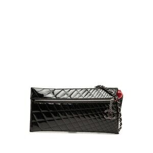 Chanel Quilted Patent Geometric #318919C13B